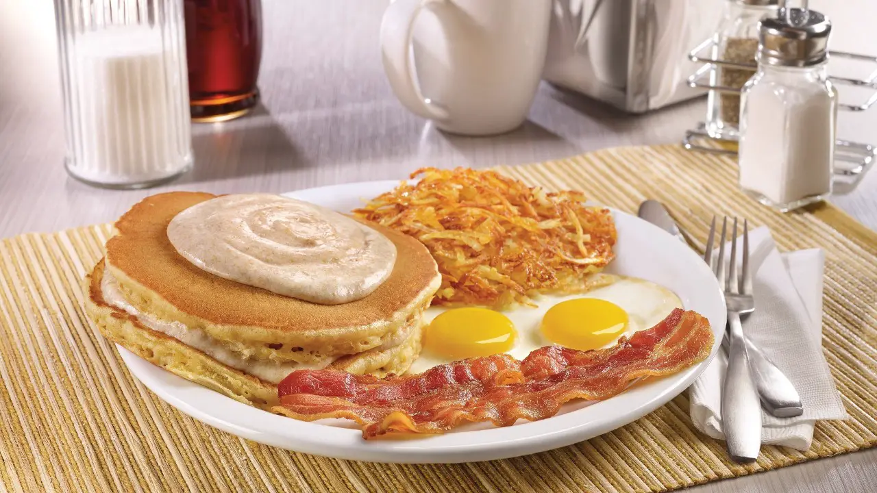 Denny’s Dials It Up For Fall With New Pumped-Up Pancakes