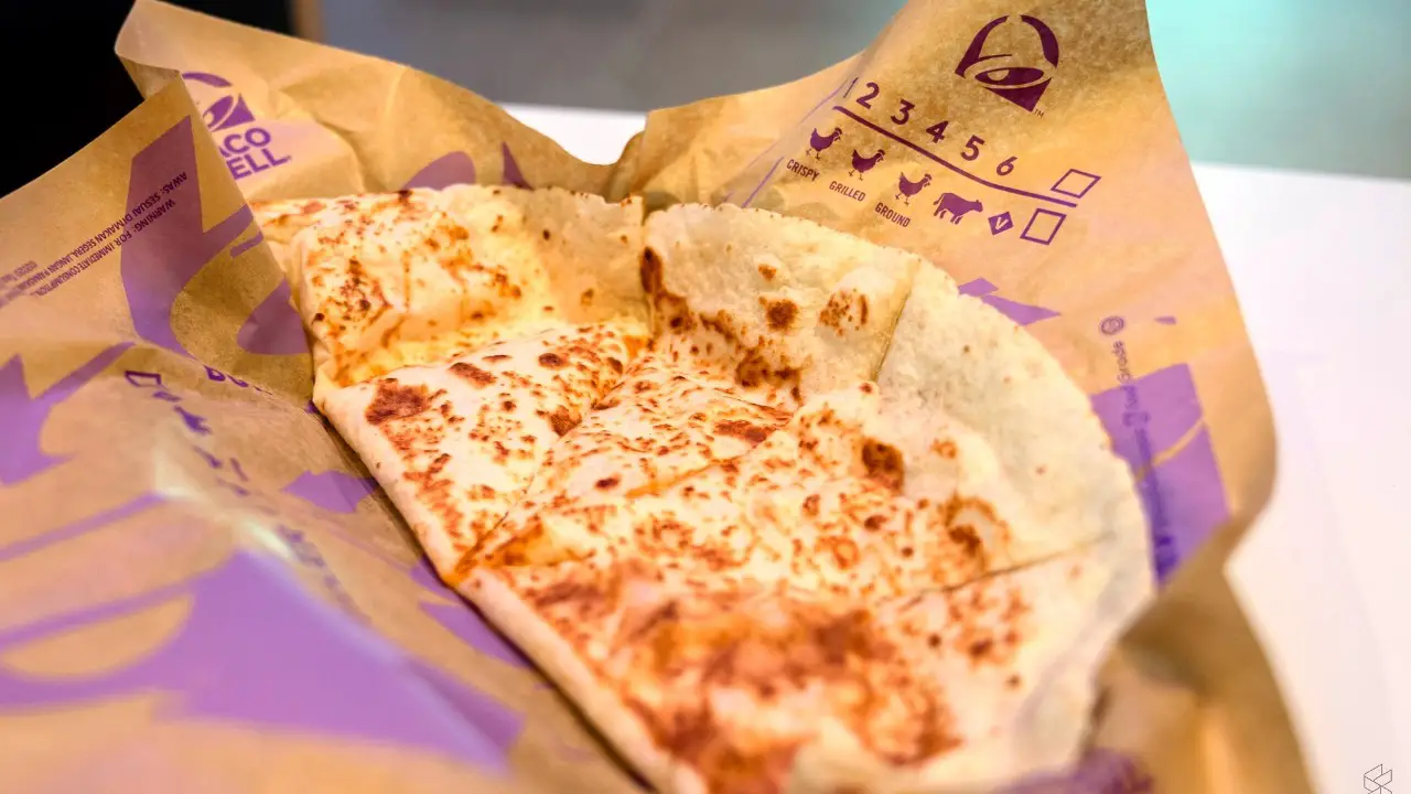 Taco Bell Customer Conceals Gun Inside Quesadilla During Traffic Stop; Gets Found Out Immediately