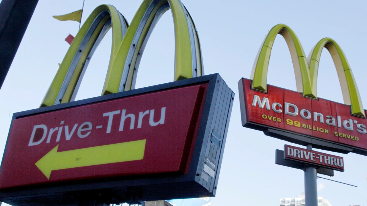 Study Finds 47% Of Americans Go Out Of Their Way To Avoid Chains That Don’t Have A Drive-Thru
